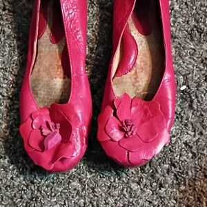 Born Pink Leather Flats with Floral Design